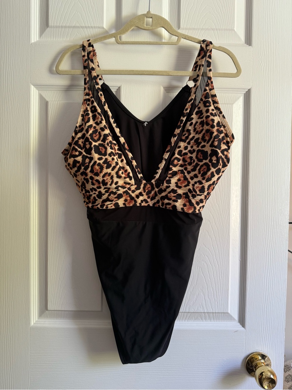 Cupshe Leopard Print & Black One-Piece Swimsuit